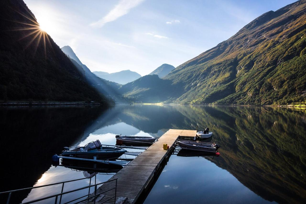 Hotel Geirangerfjorden Feriesenter Exterior foto