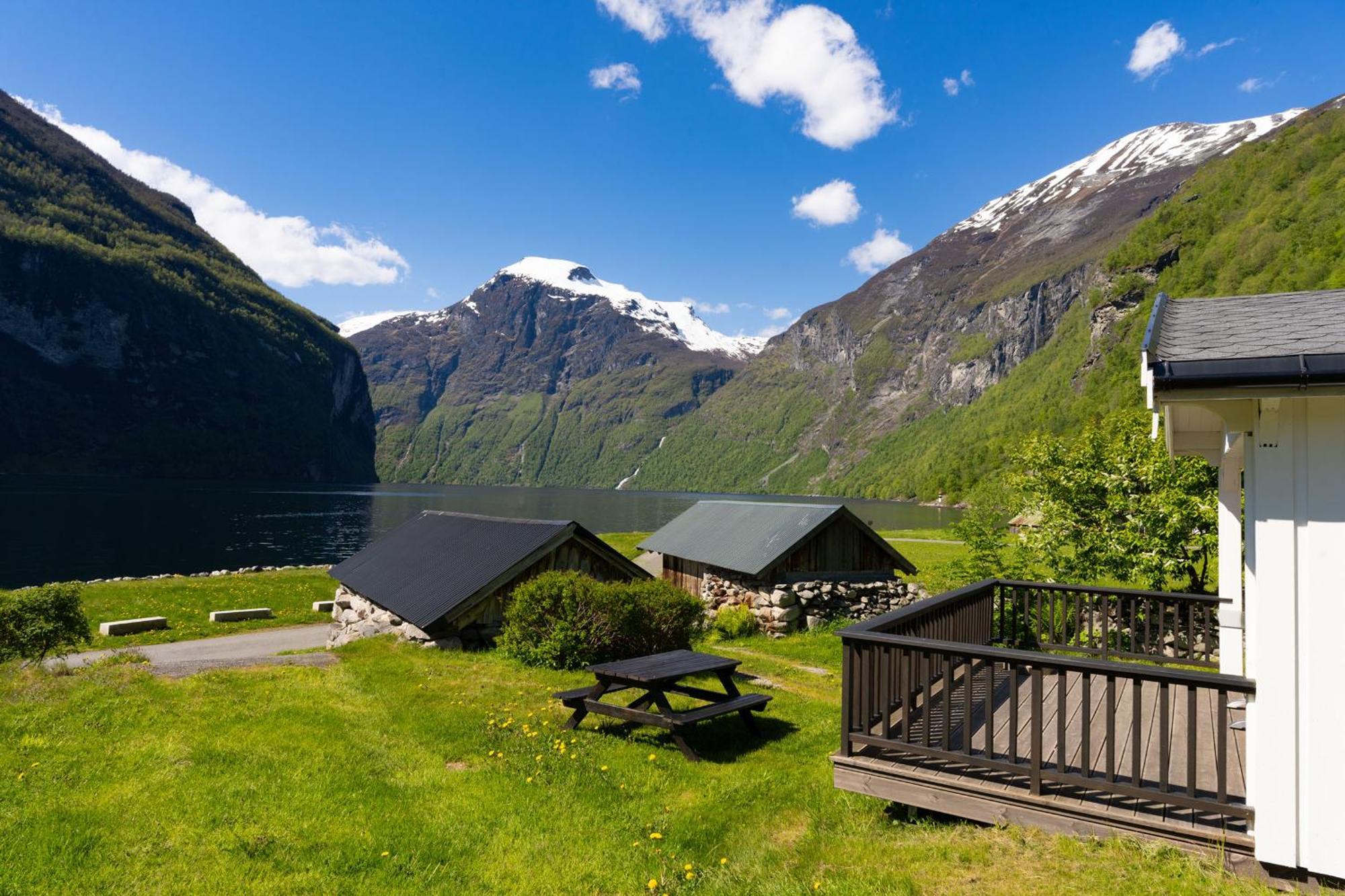 Hotel Geirangerfjorden Feriesenter Exterior foto